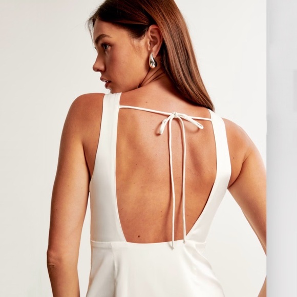 NWT Abercrombie & Fitch Draped Skirt Maxi Dress Satin Open Back Slit Black  XS - Picture 2 of 12